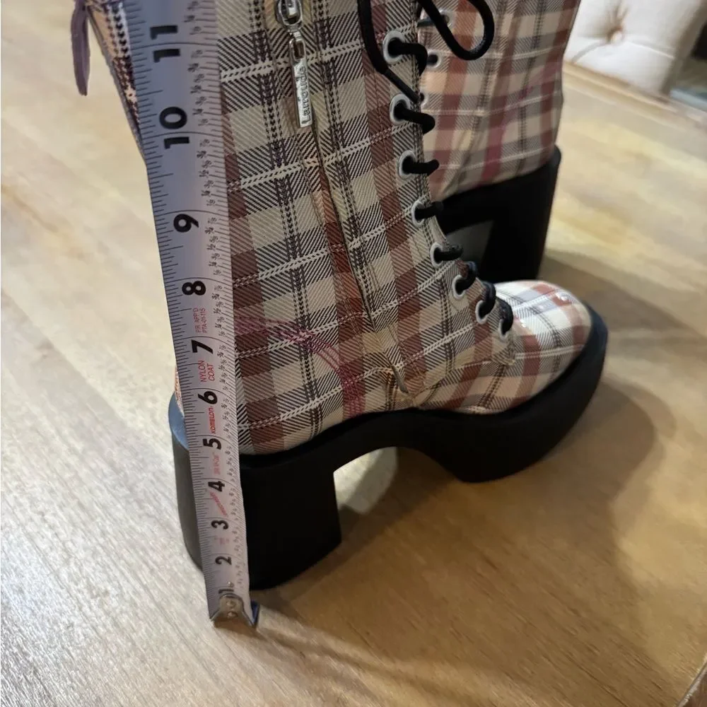 Larroude‎ Plaid Patent Leather Chunky Heel Platform Combat Boot Size 8